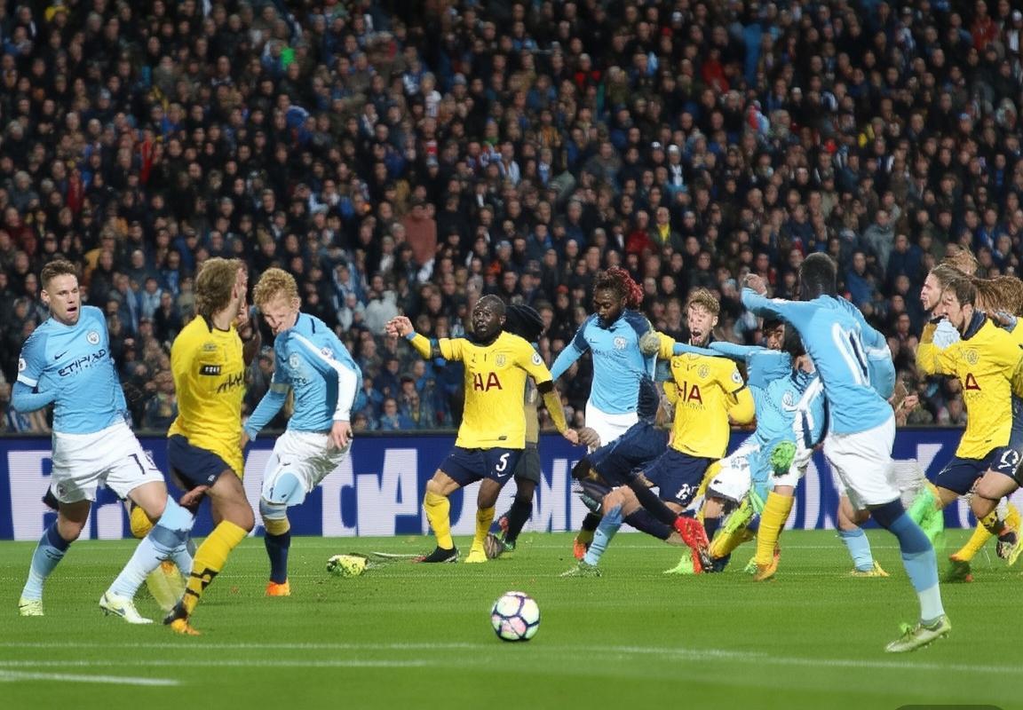 2017英超经典对决：曼城VS热刺速度与激情之战