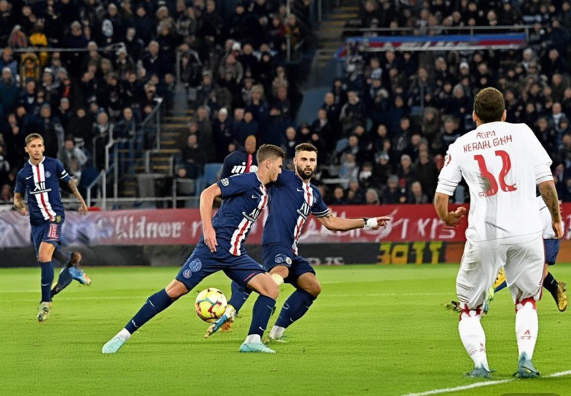 巴黎圣日尔曼VS莱比锡：激战下半场平局解析